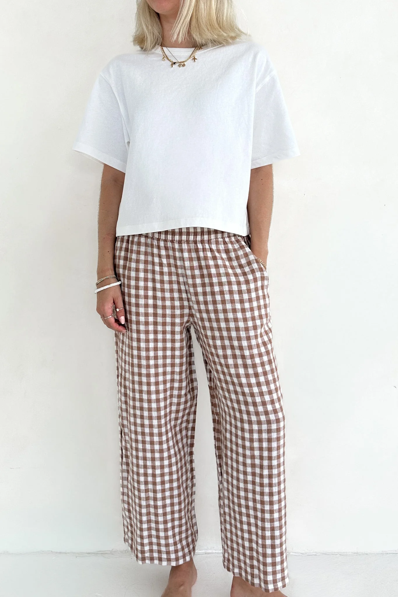 Stella Linen Short Sleeve Knit Top in White - Image 3