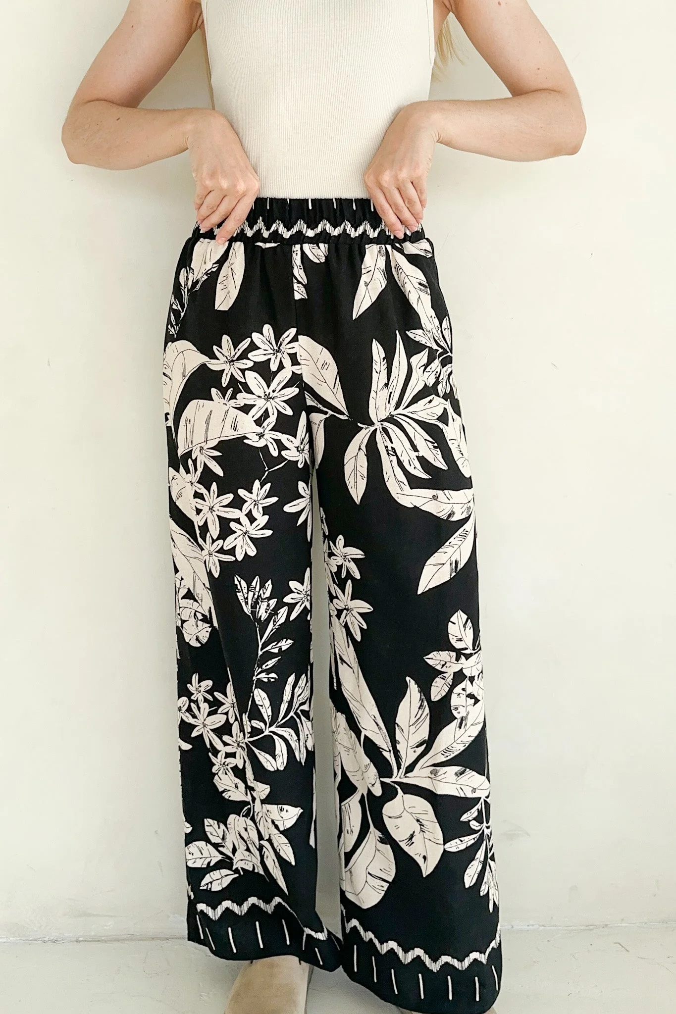 Tulum Printed Wide Leg Pants - Image 2