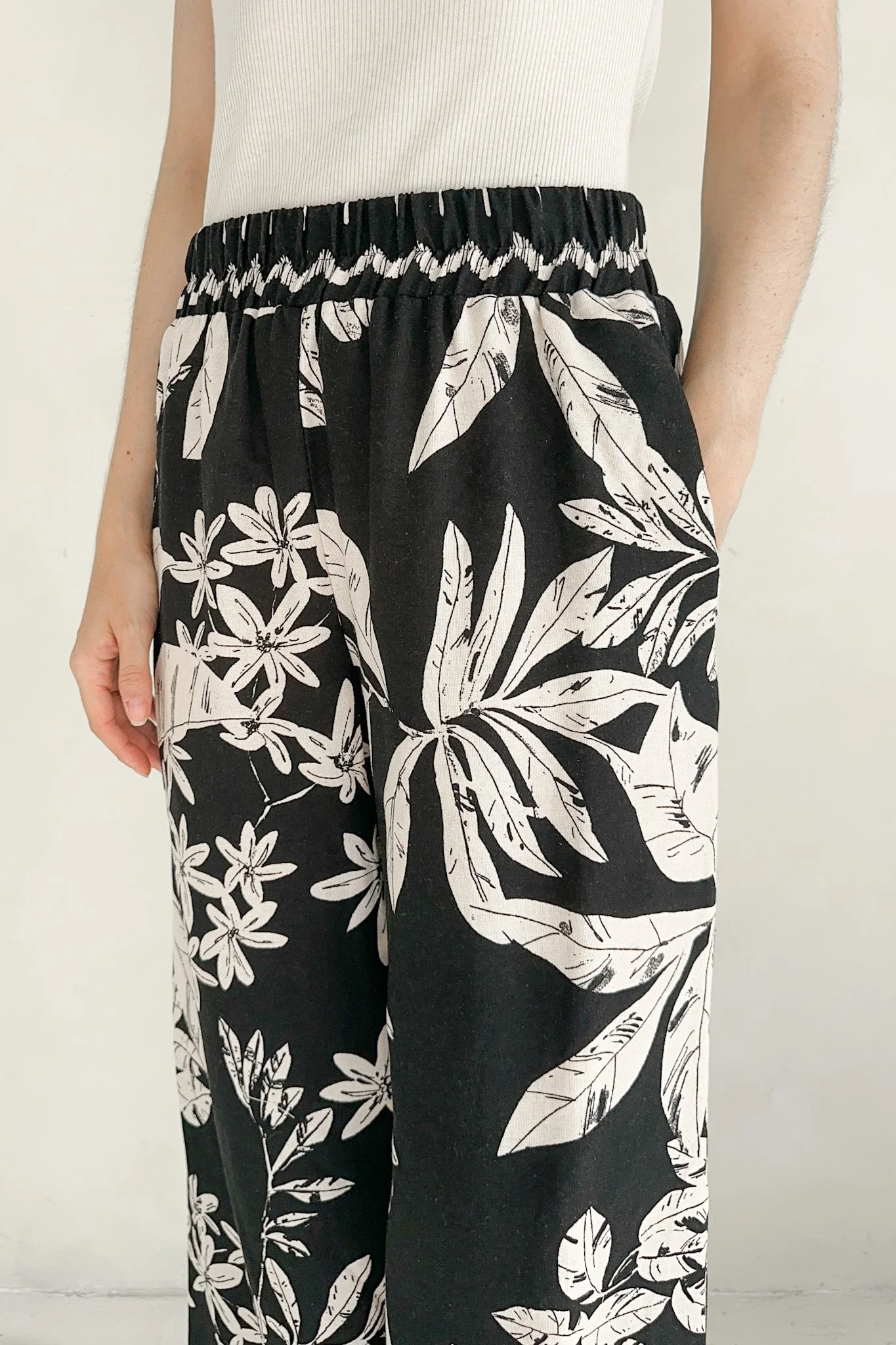 Tulum Printed Wide Leg Pants - Image 7