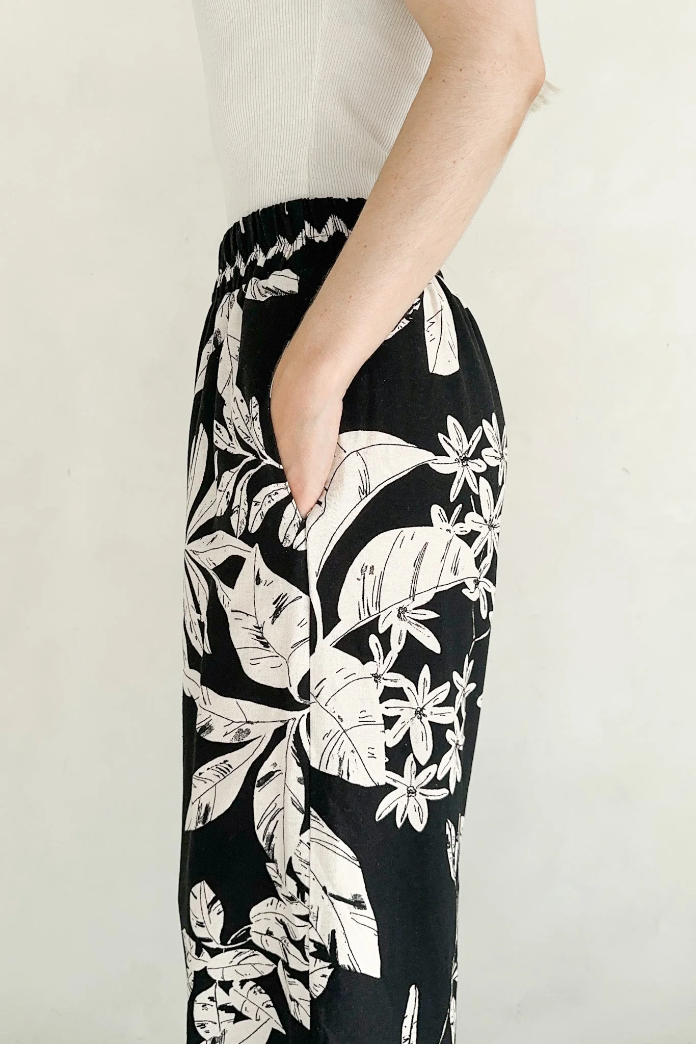 Tulum Printed Wide Leg Pants - Image 8