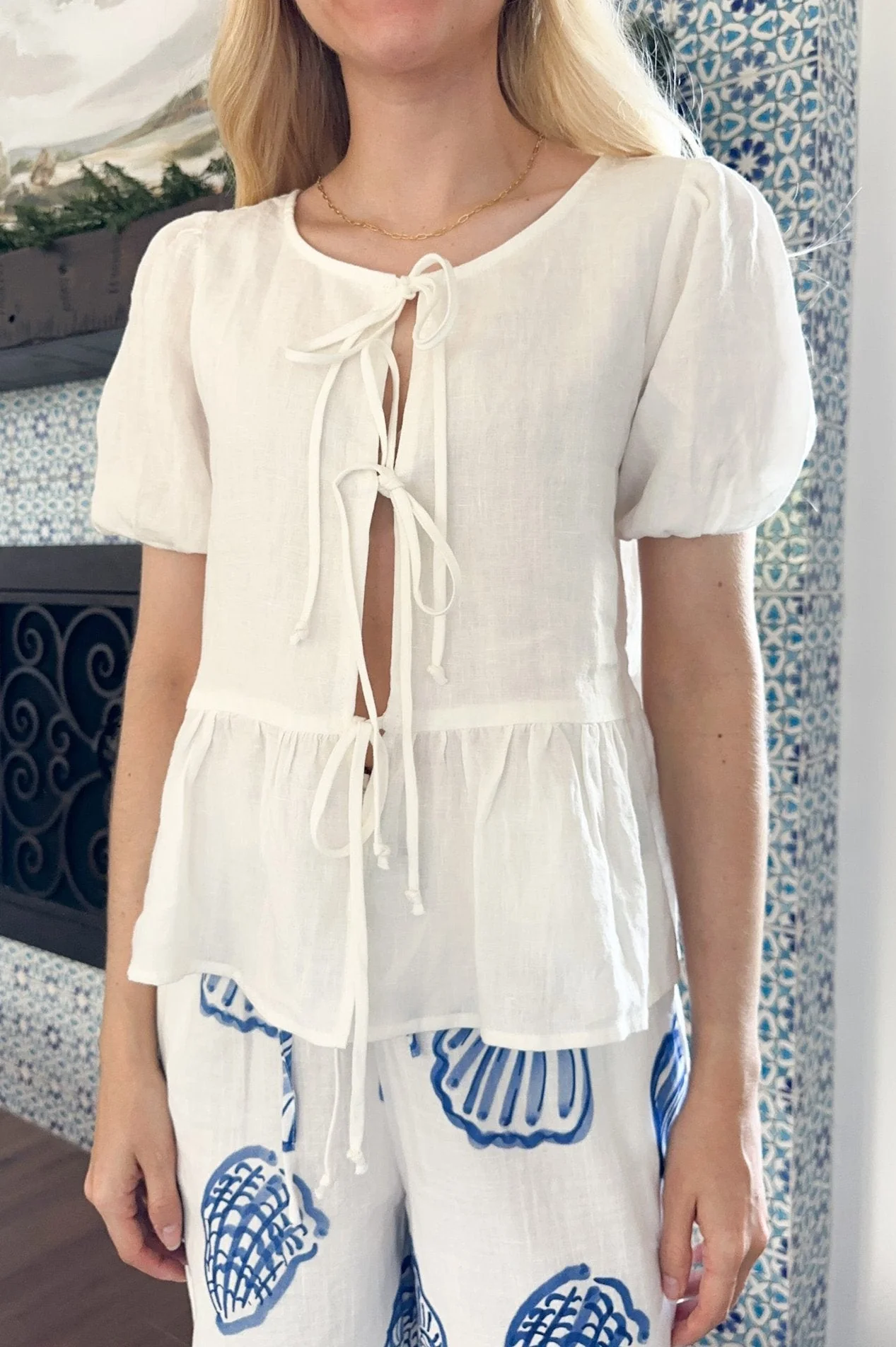 Waves Tie Front Linen Top - Image 2