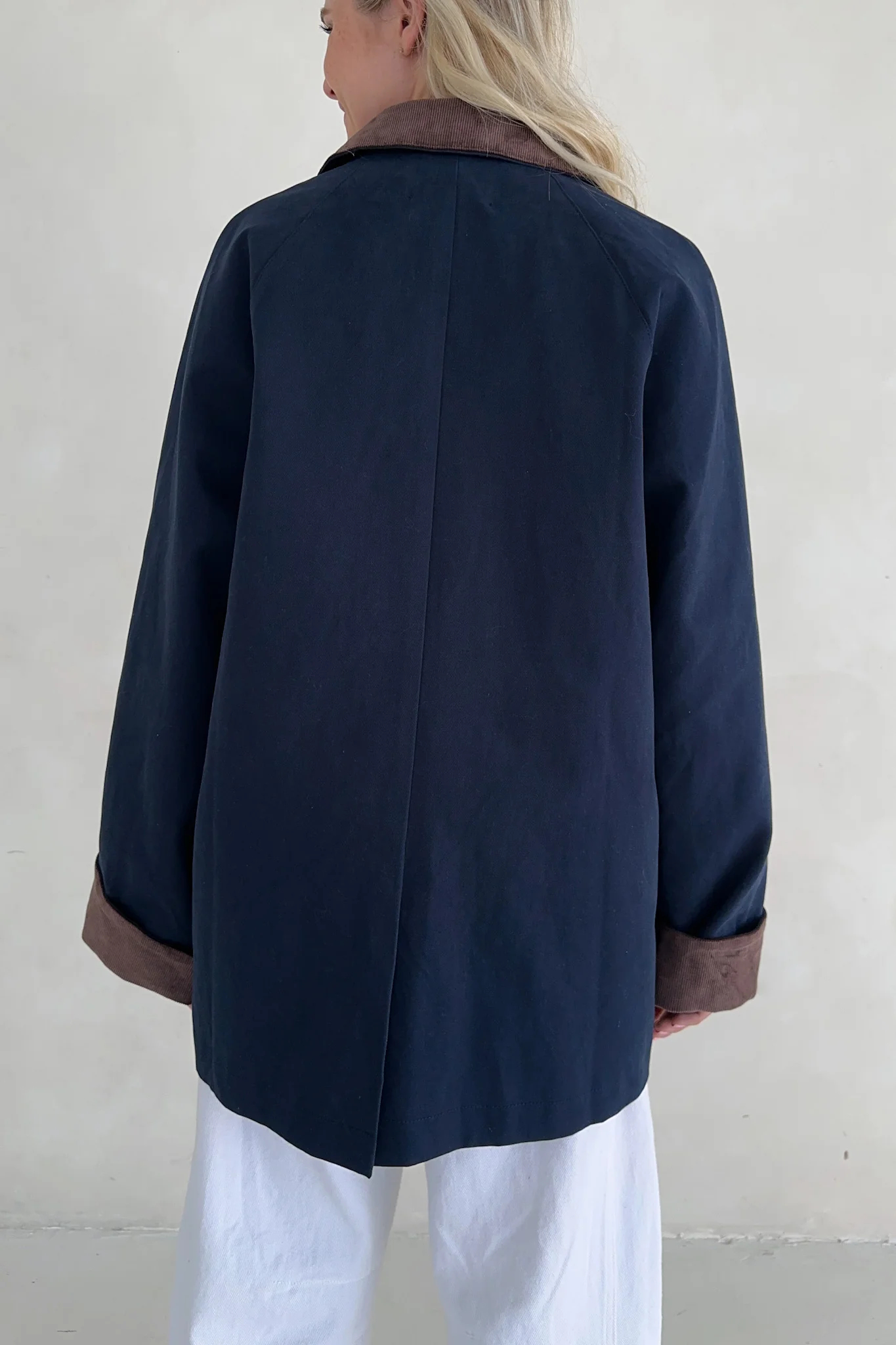 Windsor Corduroy Detail Barn Jacket in Navy - Image 7
