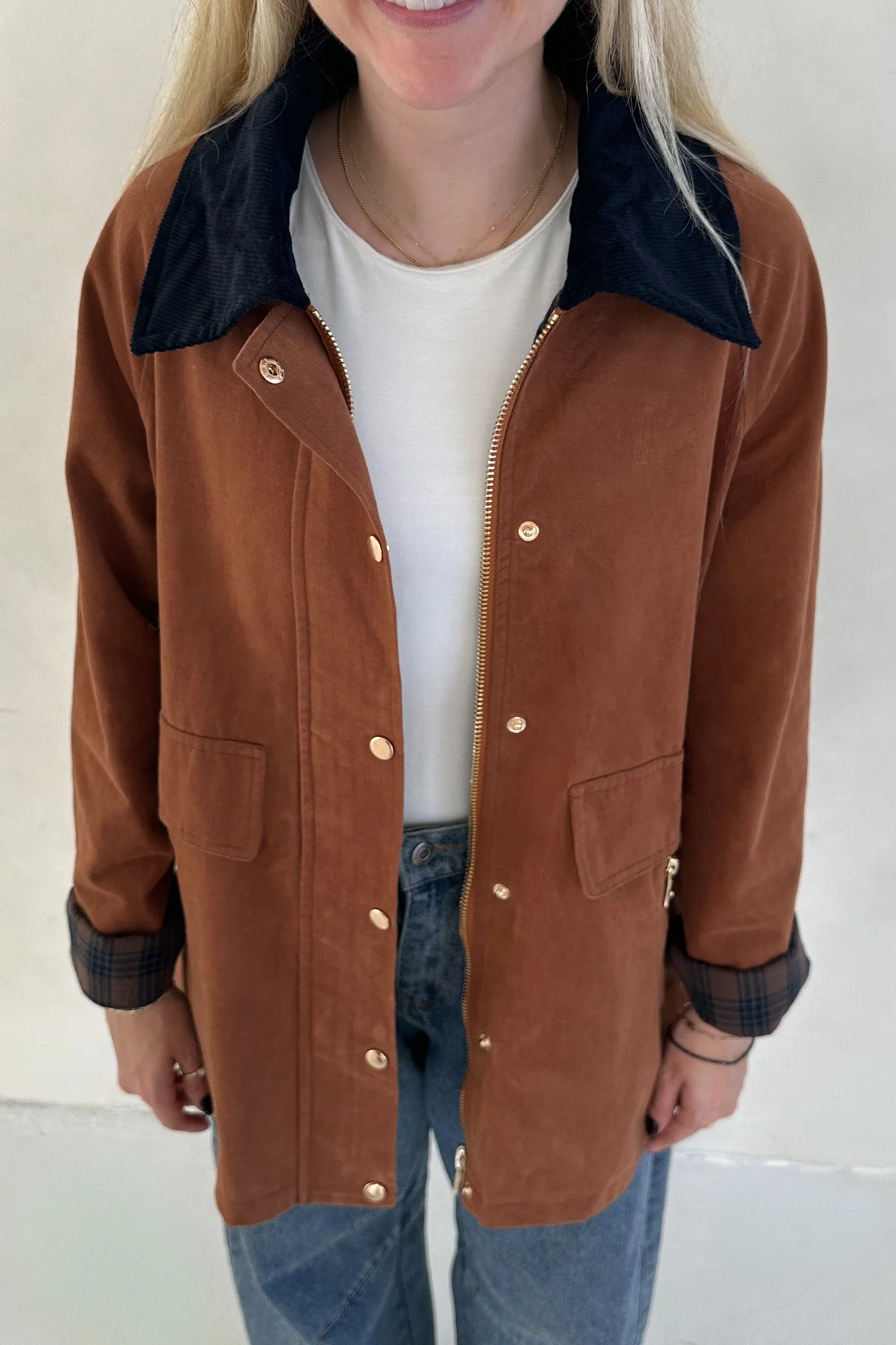 Wren Corduroy Collared Cotton Barn Jacket in Camel - Image 5